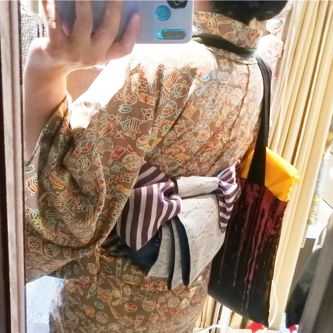 中古・リサイクル着物の販売・買取ならたんす屋