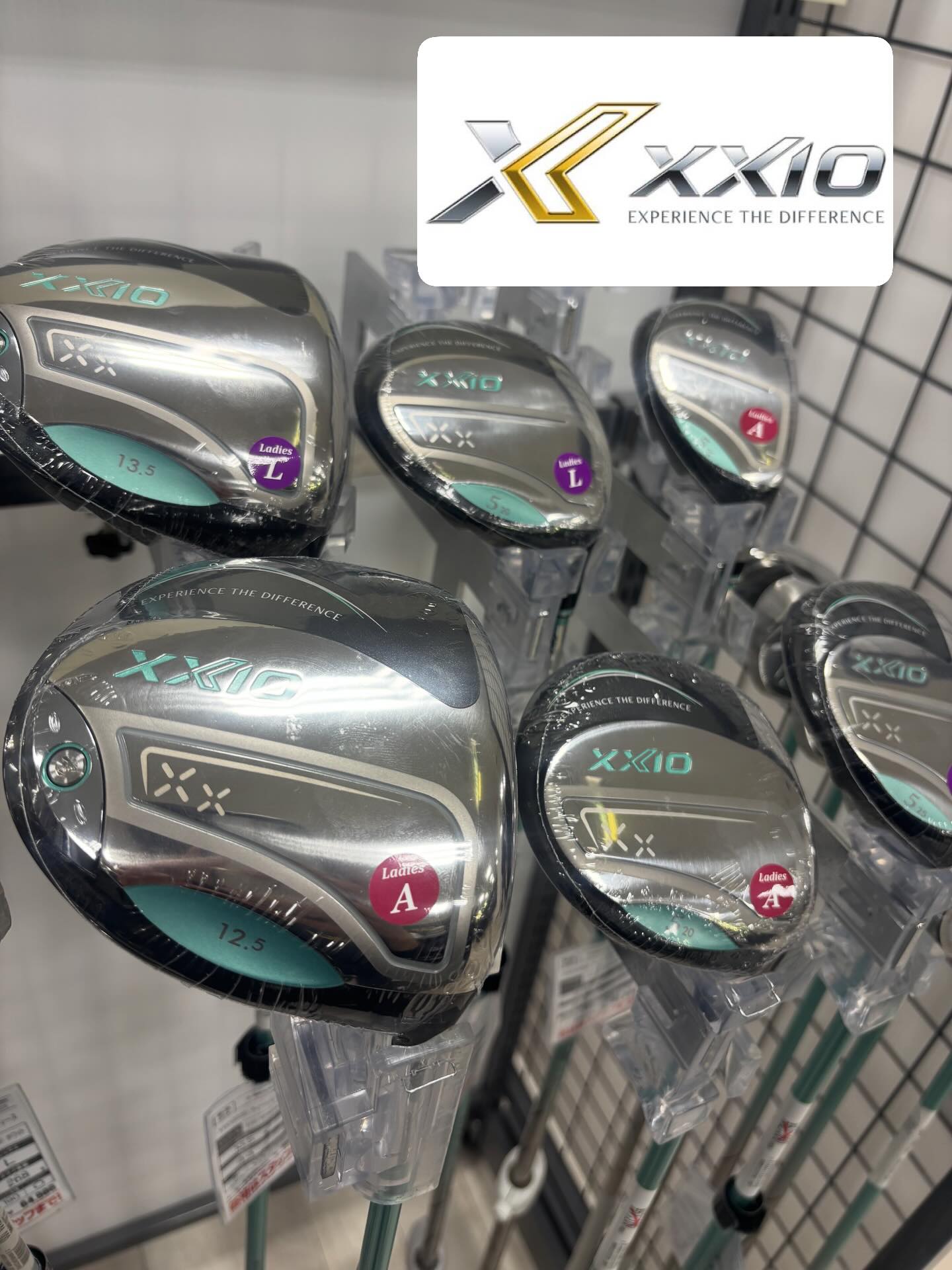 ゼクシオ XXIO EXPERIENCE THE DIFFERENCE | DUNLOP GOLFING WORLD